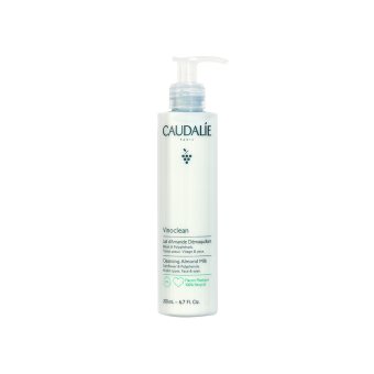 CAUDALIE Vinoclean Gentle Cleansing Almond Milk valomasis pienelis jautriai odai, 200 ml