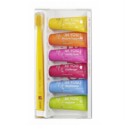 CURAPROX BE YOU, natūraliai balinančių, kasdieninių dantų pastų rinkinys, įvairių skonių, ir dantų šepetėlis, 6 x 10 ml