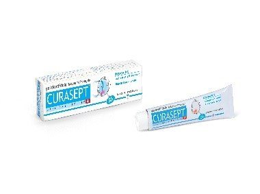 CURASEPT ADS® 712 CHX 0,12 % dantų pasta su 0.12% chlorheksidino savo sudėtyje