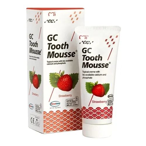 GC dantų kremas su fluoru MI PASTE PLUS, braškių skonio, 35 ml