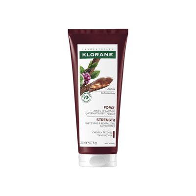 KLORANE, kondicionierius slenkantiems plaukams su chininu ir vitaminu B, 200 ml