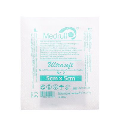 MEDRULL, neaustinės medžiagos sterilios servetėlės, 4 sluoksnių, 2 vnt., 5 x 5 cm