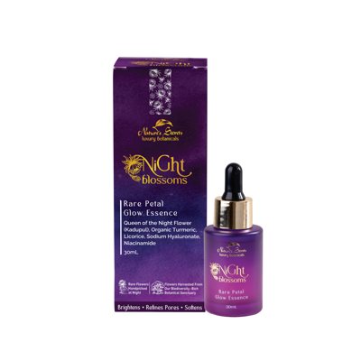 Nature's Secrets švytėjimo suteikianti naktinė veido esencija „Rare Petal Glow Essence”, 30 ml